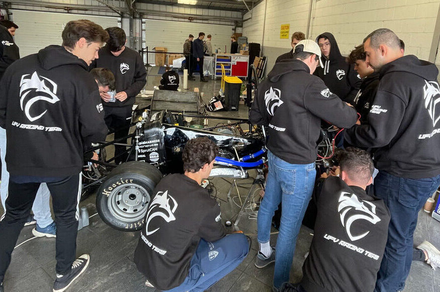 ufv racing team coche 2022